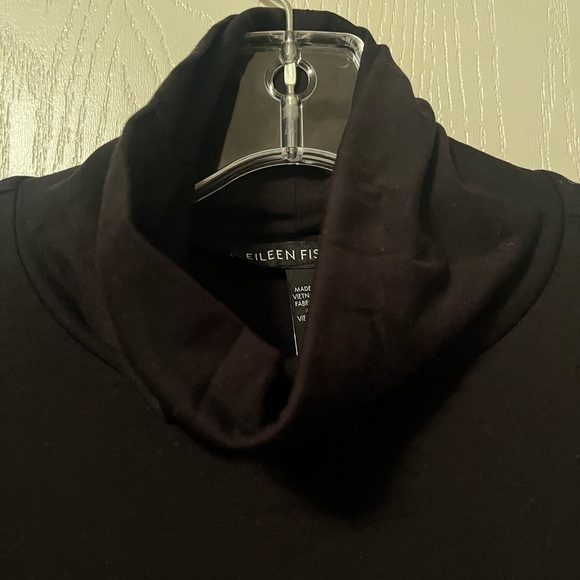 NWT Eileen Fisher Fine Jersey Scrunch Neck Top Tencel Blend Size Medium - Picture 7 of 7